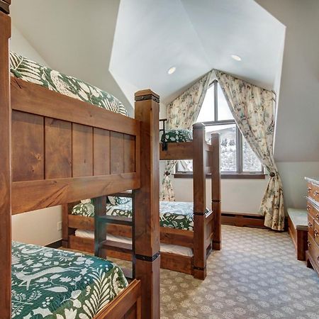 Luxury Ski-In 3 Bedroom Penthouse Inside Pines Lodge, Sleeps 10! Condo Бивер-Крик Экстерьер фото