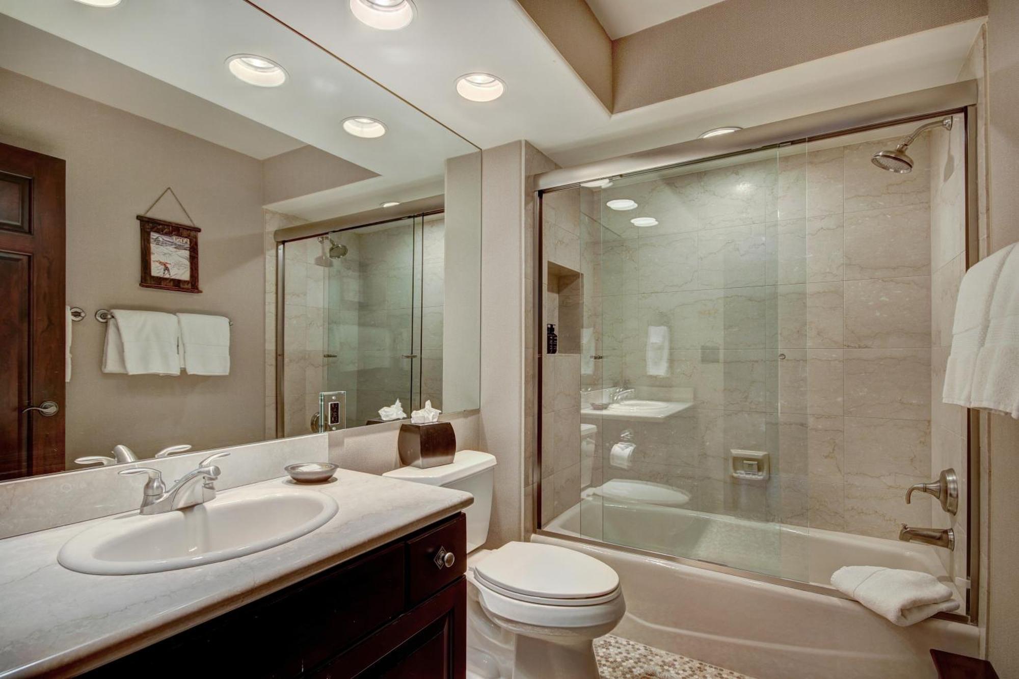 Luxury Ski-In 3 Bedroom Penthouse Inside Pines Lodge, Sleeps 10! Condo Бивер-Крик Экстерьер фото
