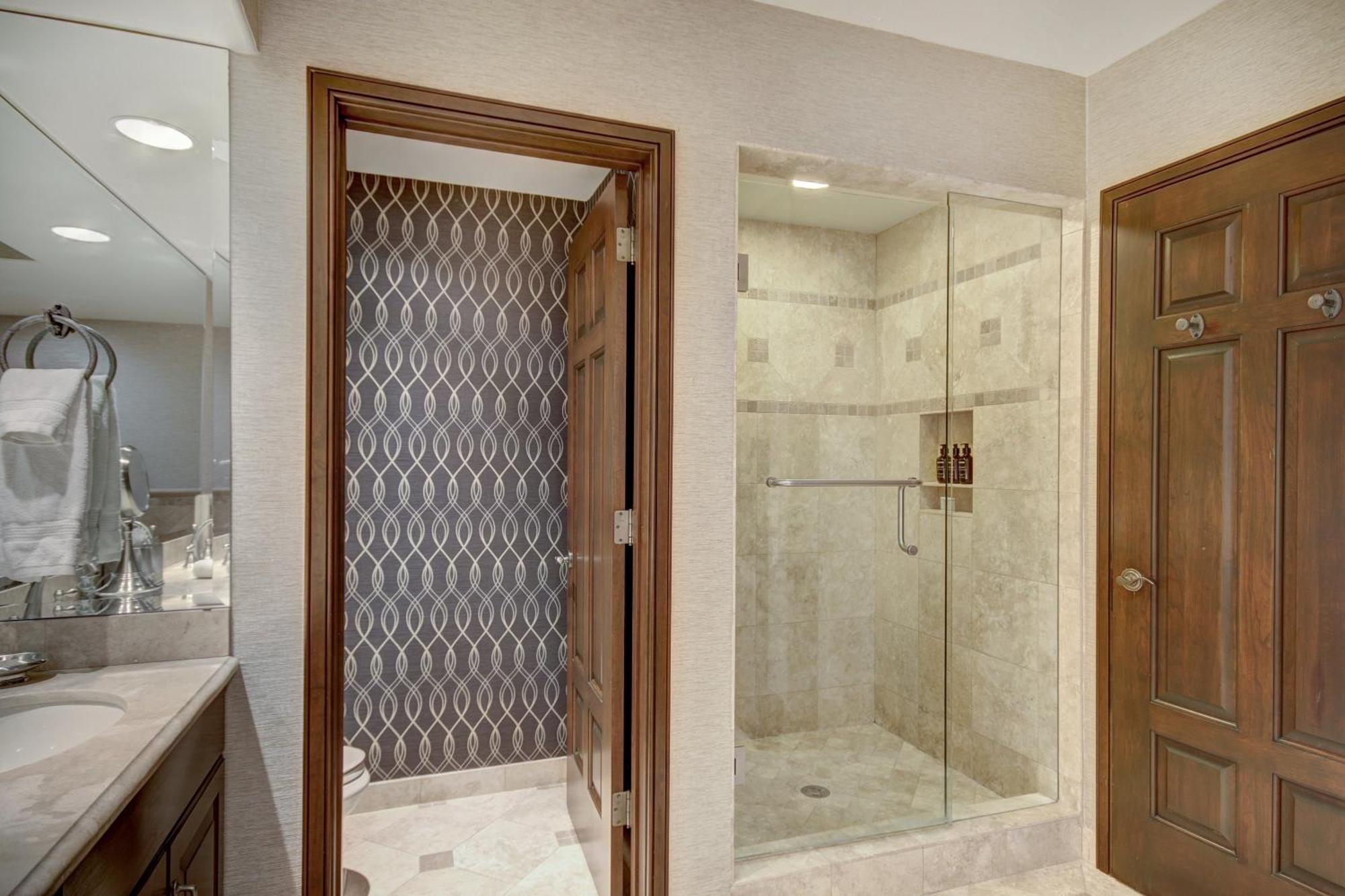 Luxury Ski-In 3 Bedroom Penthouse Inside Pines Lodge, Sleeps 10! Condo Бивер-Крик Экстерьер фото