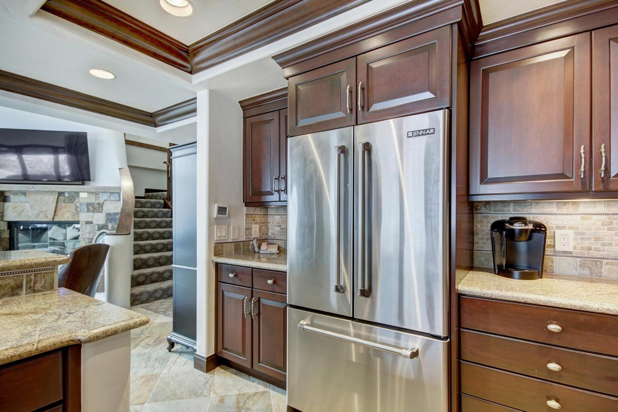Luxury Ski-In 3 Bedroom Penthouse Inside Pines Lodge, Sleeps 10! Condo Бивер-Крик Экстерьер фото